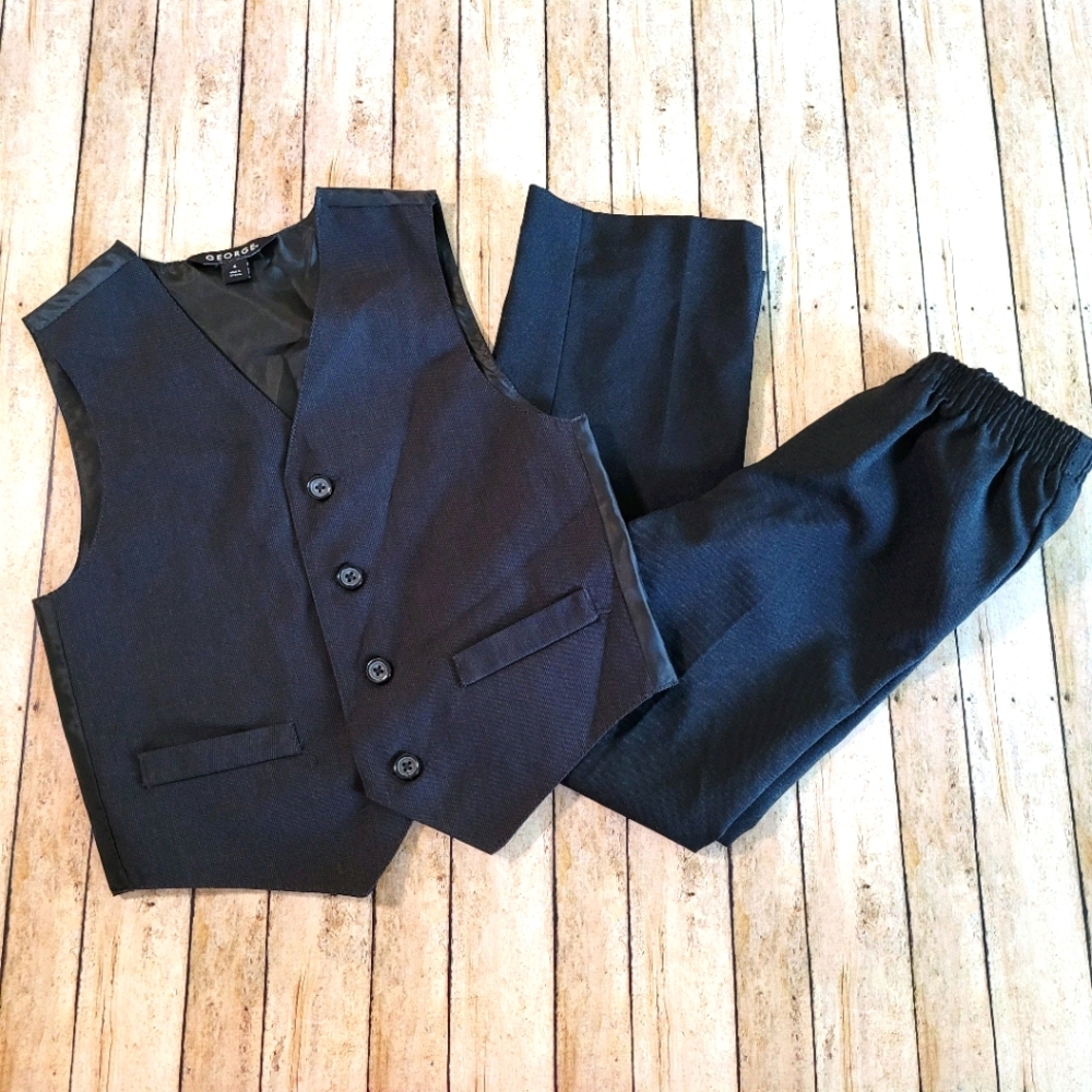 Boys Size 6 Vest & Pants